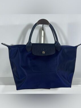 3060: Longchamp Le Pliage Neo Navy Nylon Tote Leather Handle